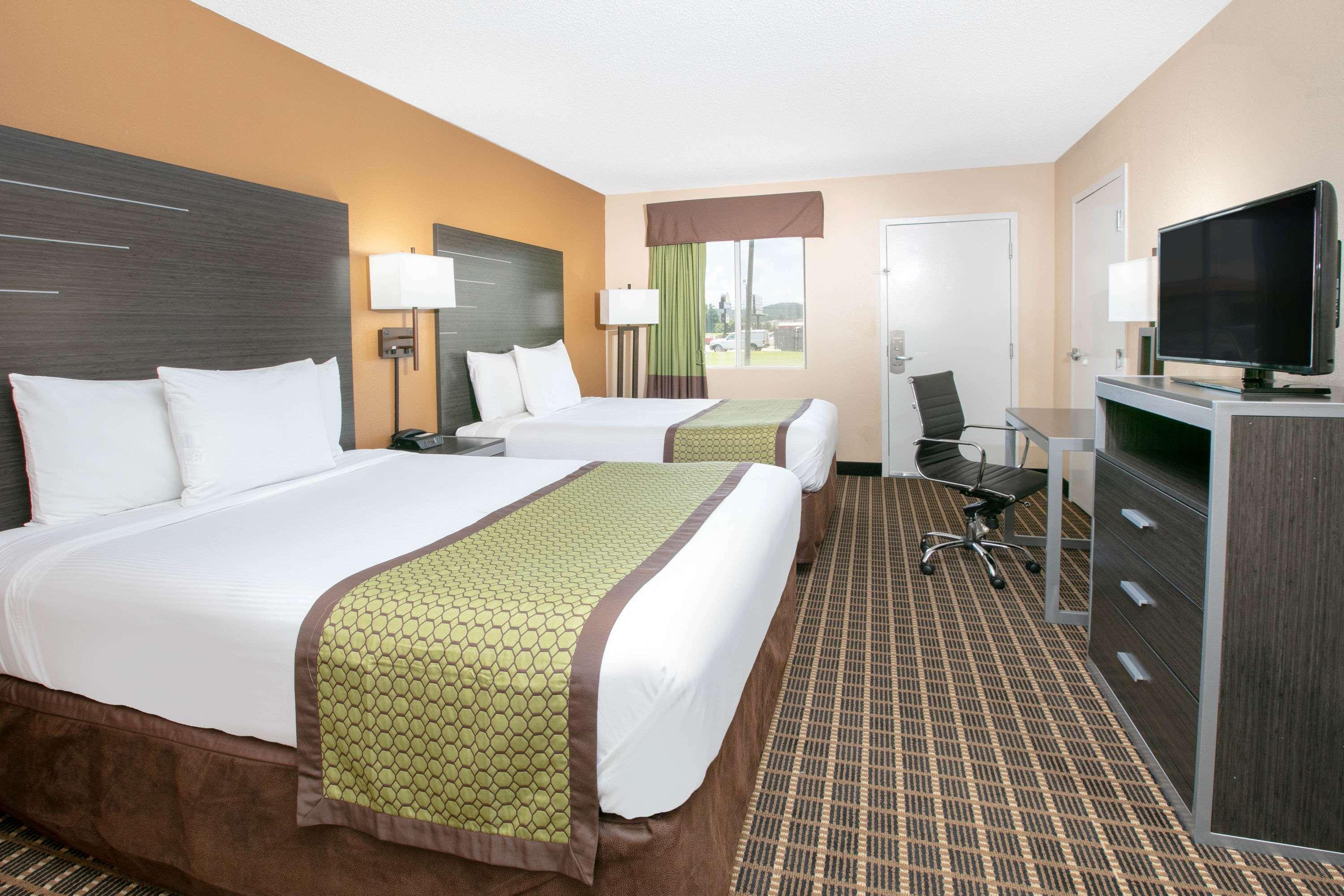 Days Inn By Wyndham Hamilton Exterior foto